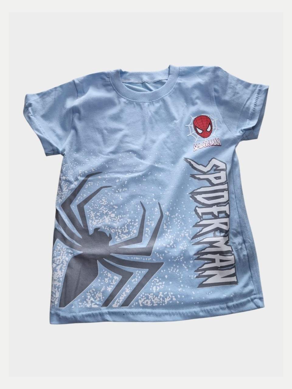 Bolalar Spiderman futbolkasi, havorang