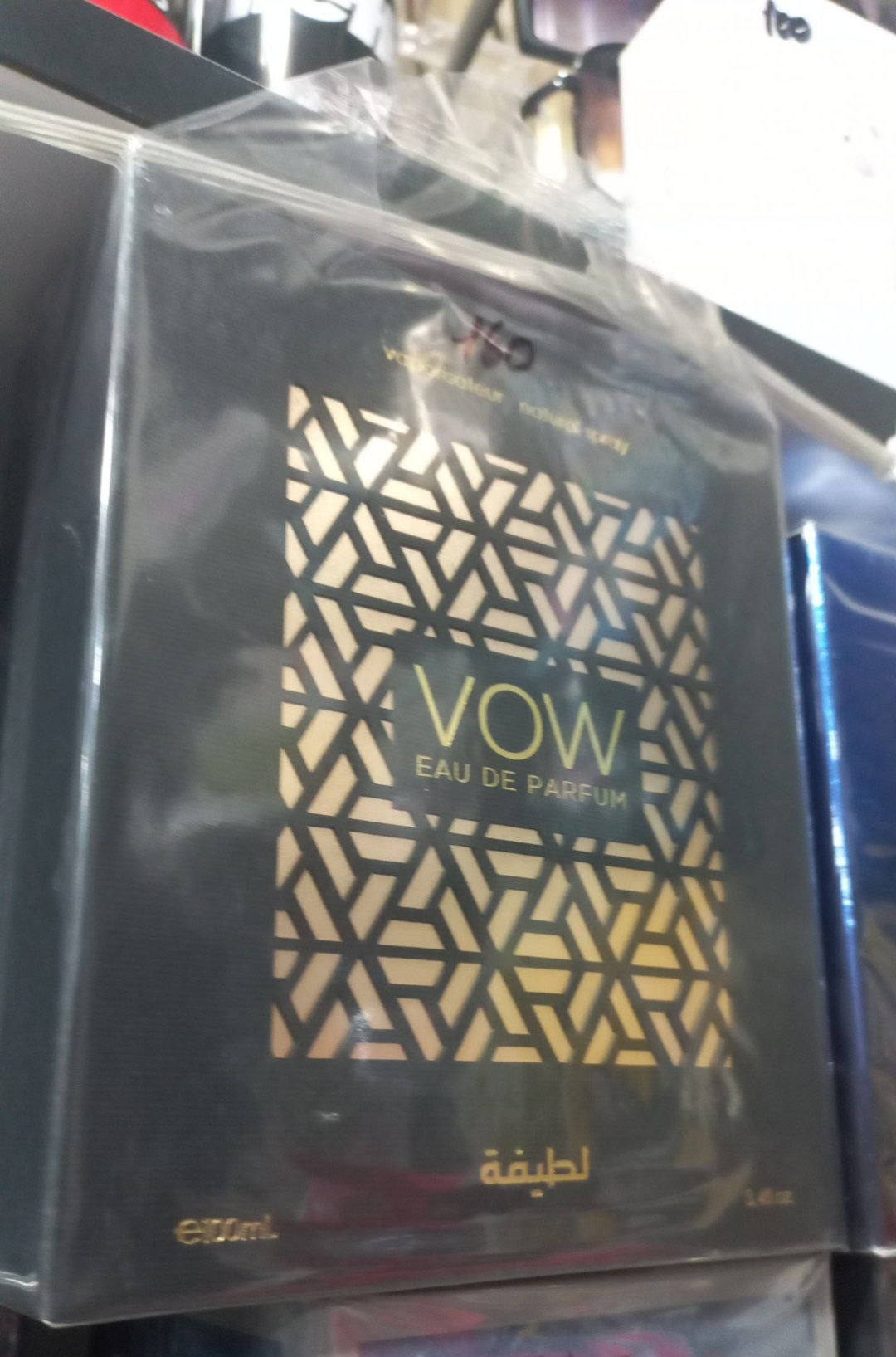 Lattafa Vow ayollar va erkaklar atiri (Unisex), 100 ml - Qora