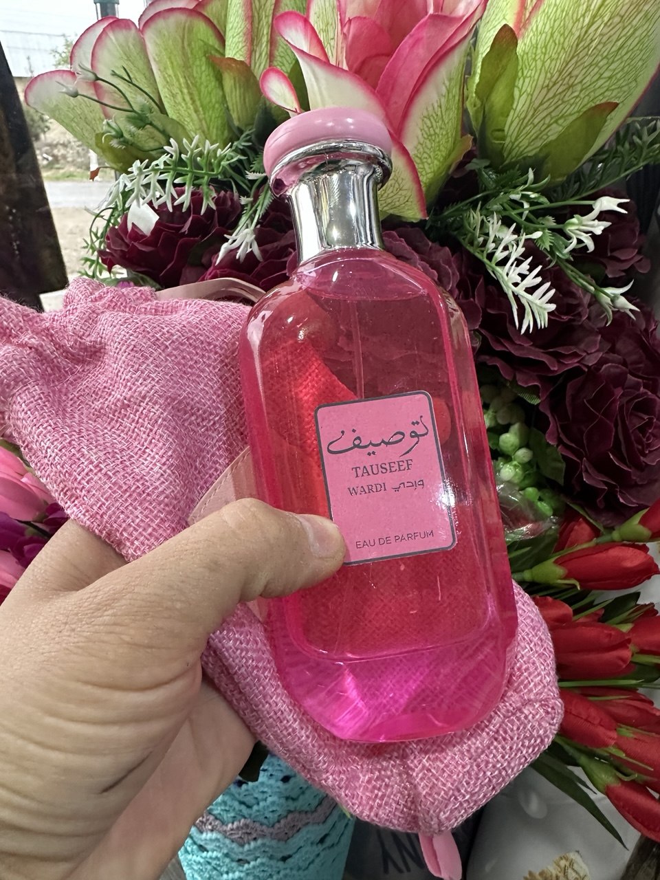 Tauseef Wardi - Ayollar uchun atir (Eau De Parfum) - Yorqin pushti