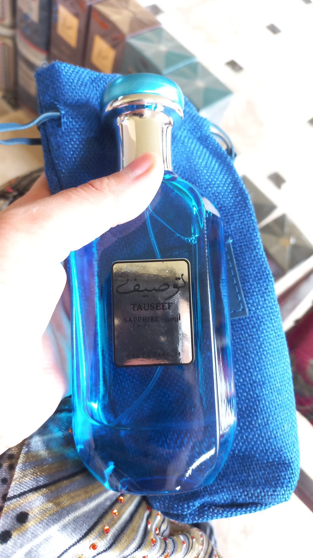 Tauseef Sapphire Erkaklar atiri, 100 ml - Ko'k